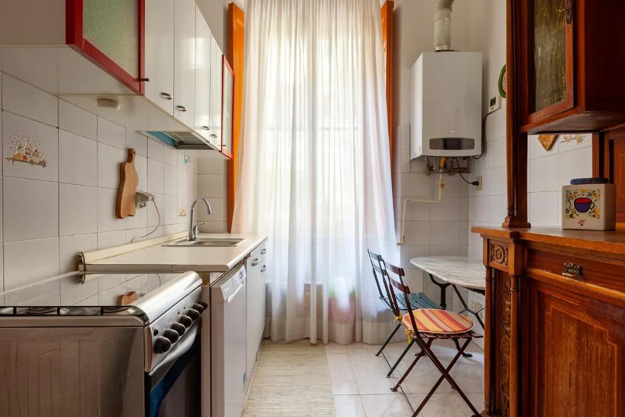 Apartment Bronzetti - Appartamento Di Charme Milano Centro Italy